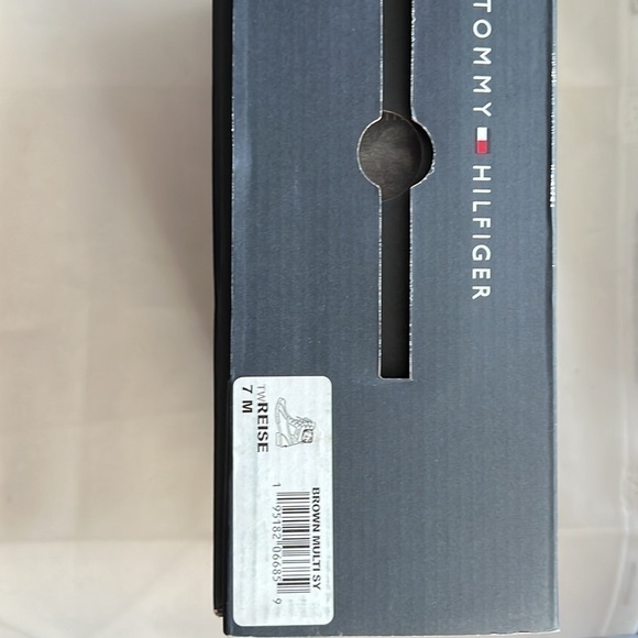 NEW!! Tommy Hilfiger Reise Brown/Leopard Duck Boot Size 7 - Picture 4 of 11